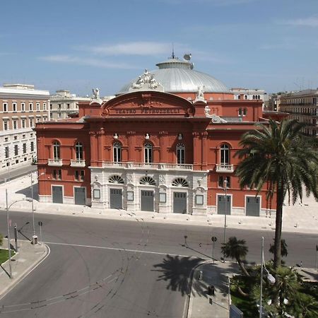 La Dimora Di Dominique Apartment Bari Luaran gambar