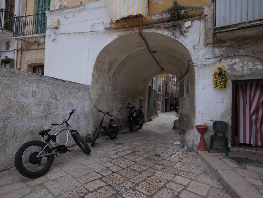 La Dimora Di Dominique Apartment Bari Luaran gambar