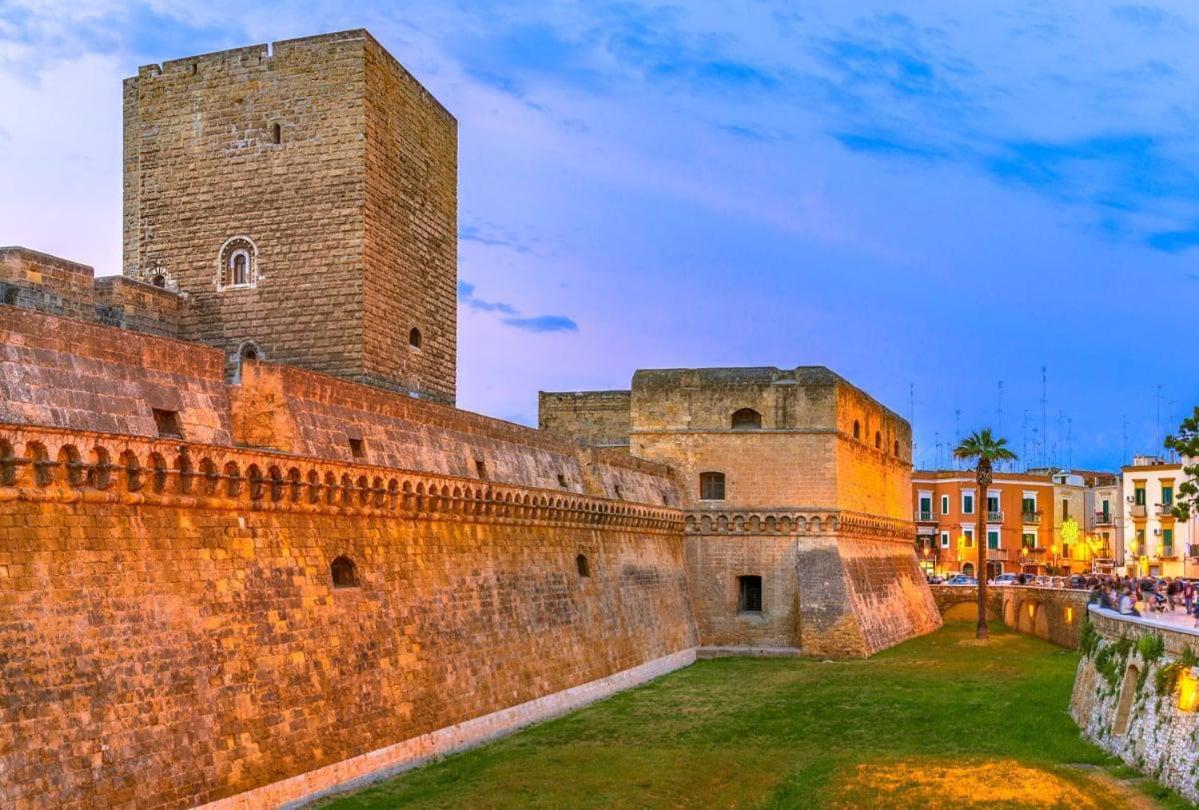 La Dimora Di Dominique Apartment Bari Luaran gambar