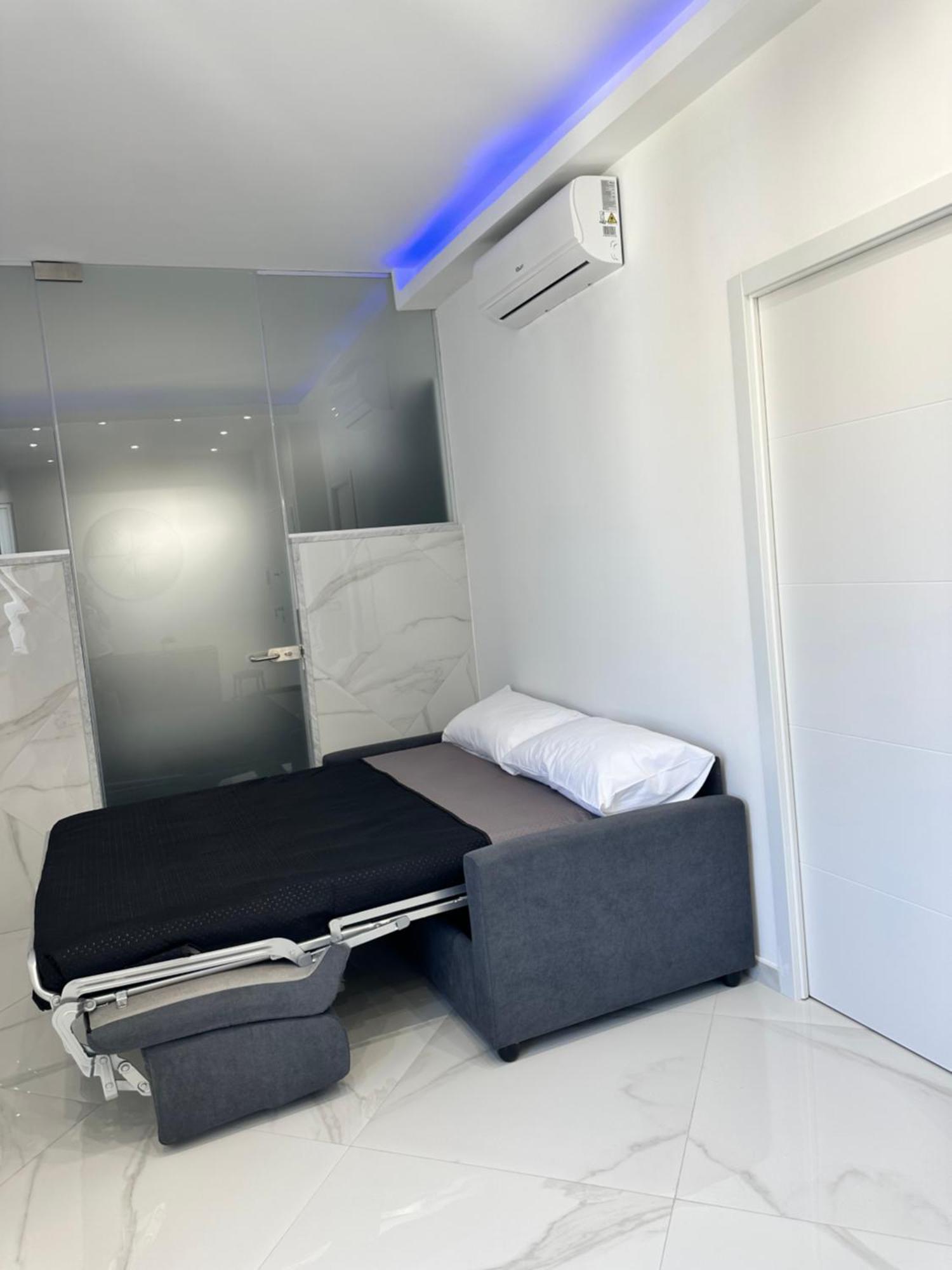 La Dimora Di Dominique Apartment Bari Luaran gambar